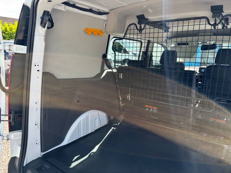 Ford Transit Connect 2020 (69)