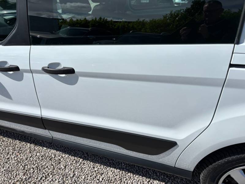 Ford Transit Connect 2020 (69)